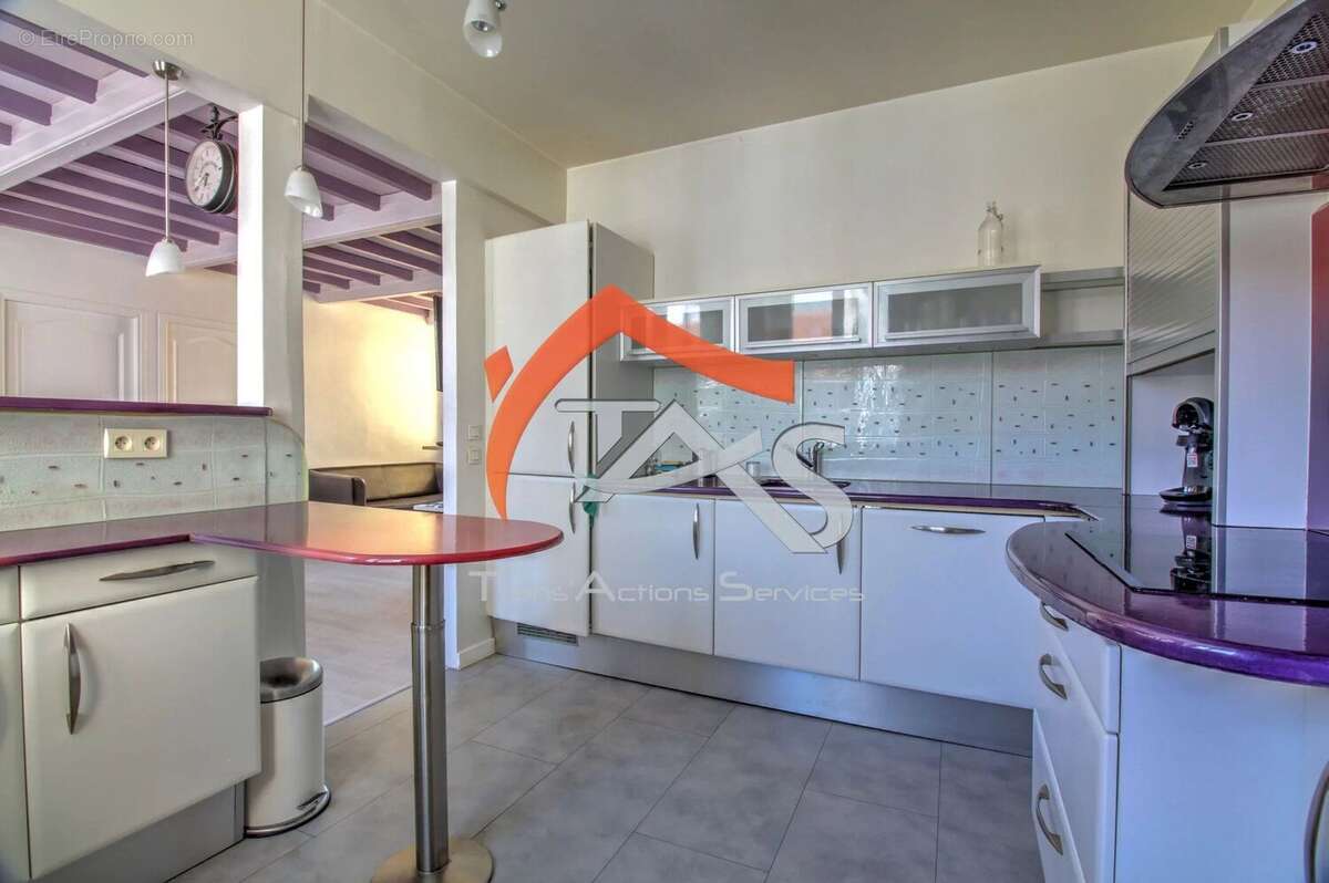 Appartement à SAINT-ETIENNE