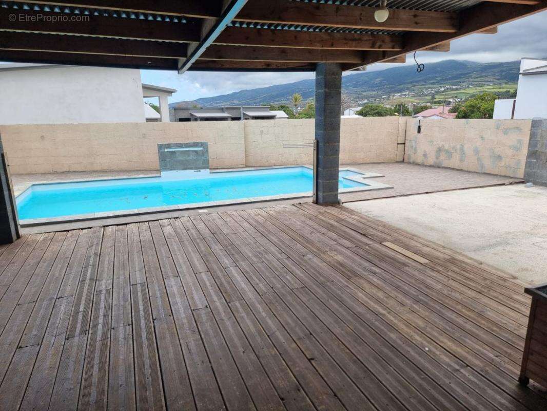 Maison à SAINT-LOUIS