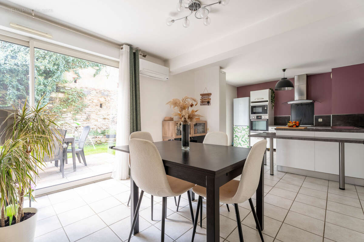 Appartement à GIVORS