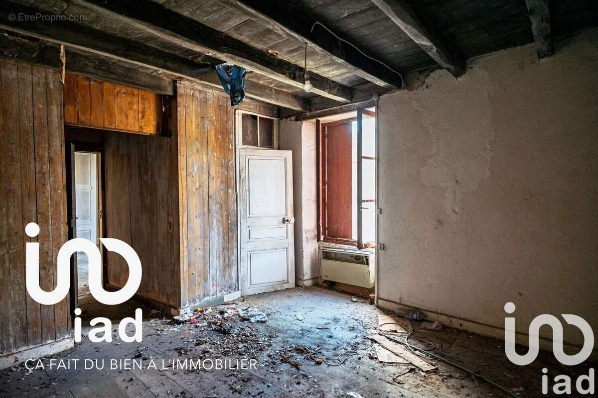 Photo 2 - Maison à SOMMIERES-DU-CLAIN