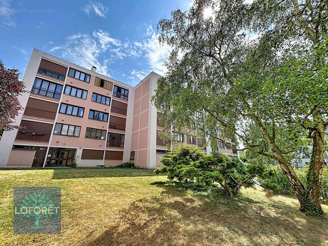 Appartement Corbeil Essonnes 3 pièces 63.64 m2 - photo 7