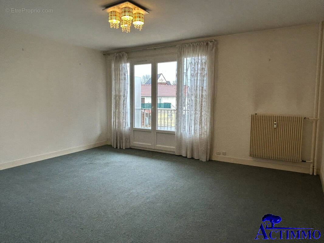 Appartement à JOIGNY