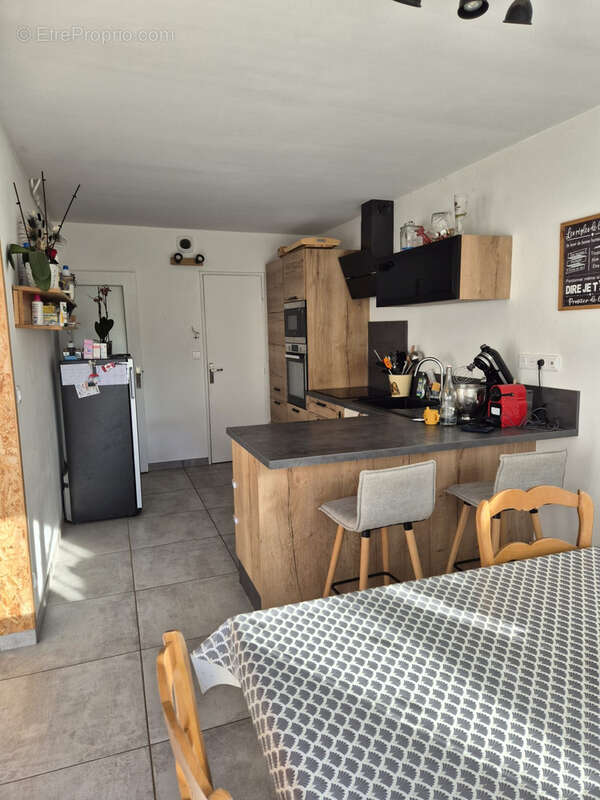 Maison à GUILHERAND-GRANGES