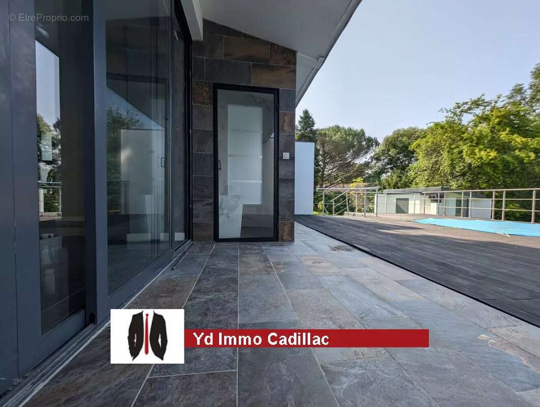 Maison à SAINT-PIERRE-DE-BAT