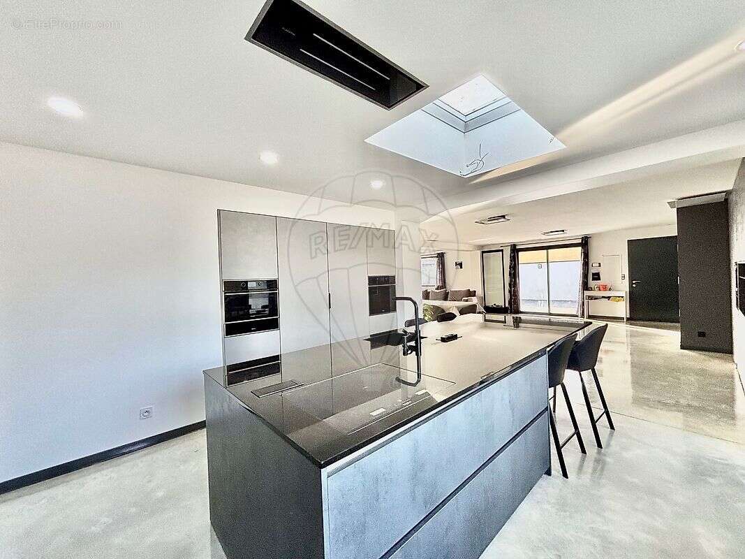 Maison à SAINT-PRIEST