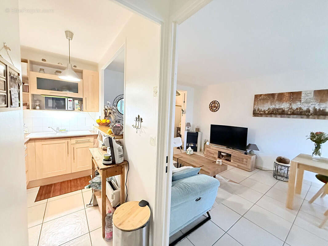 Appartement à SAVIGNY-LE-TEMPLE