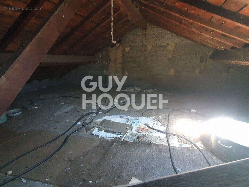 Appartement à OULLINS
