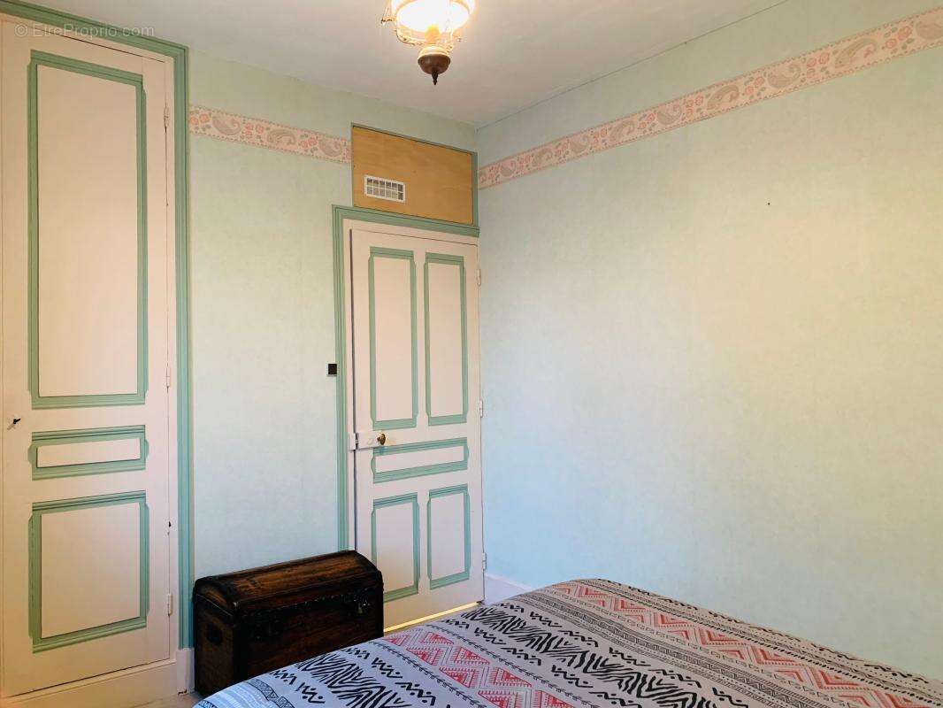 Maison à LA FRETTE
