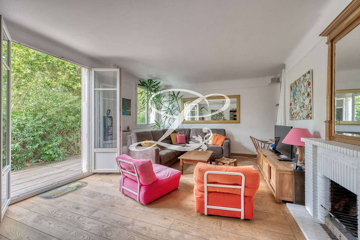 Appartement à MAISONS-LAFFITTE