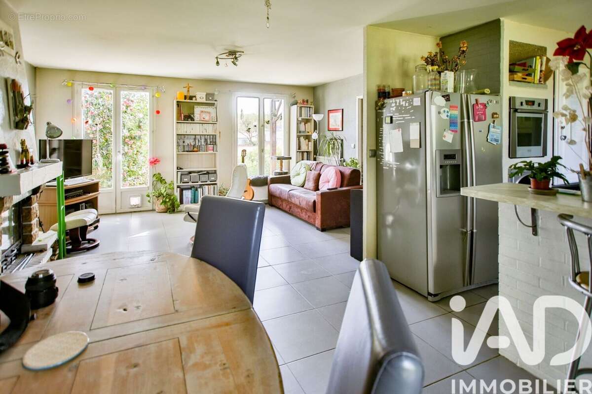 Maison 93 m² à Bouguenais  - photo 5