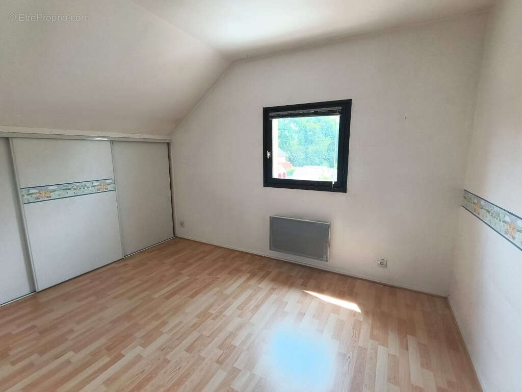 Duplex de 95m2 Carrez, garage et jardin - photo 6