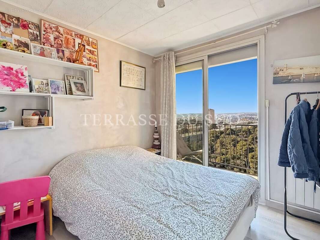 Appartement à MARSEILLE-12E