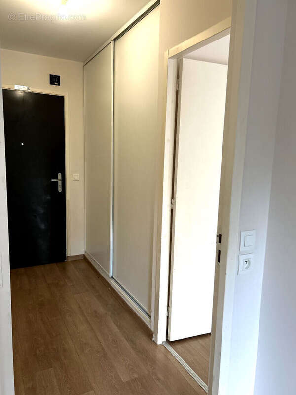 Appartement à HEROUVILLE-SAINT-CLAIR