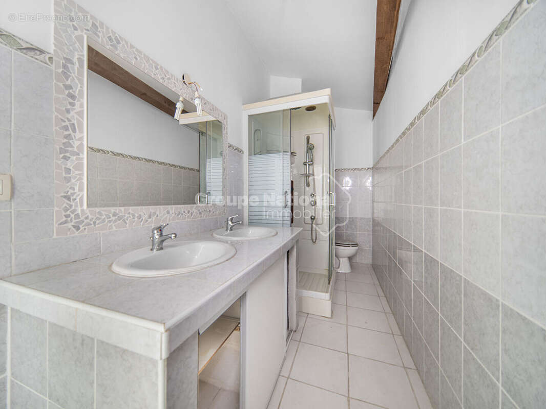 Appartement Lunel 4 pièce(s) 84 m2 - photo 9