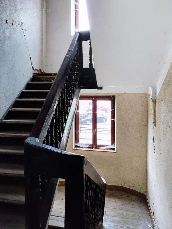 Photo 2 - Maison à VIC-SUR-SEILLE