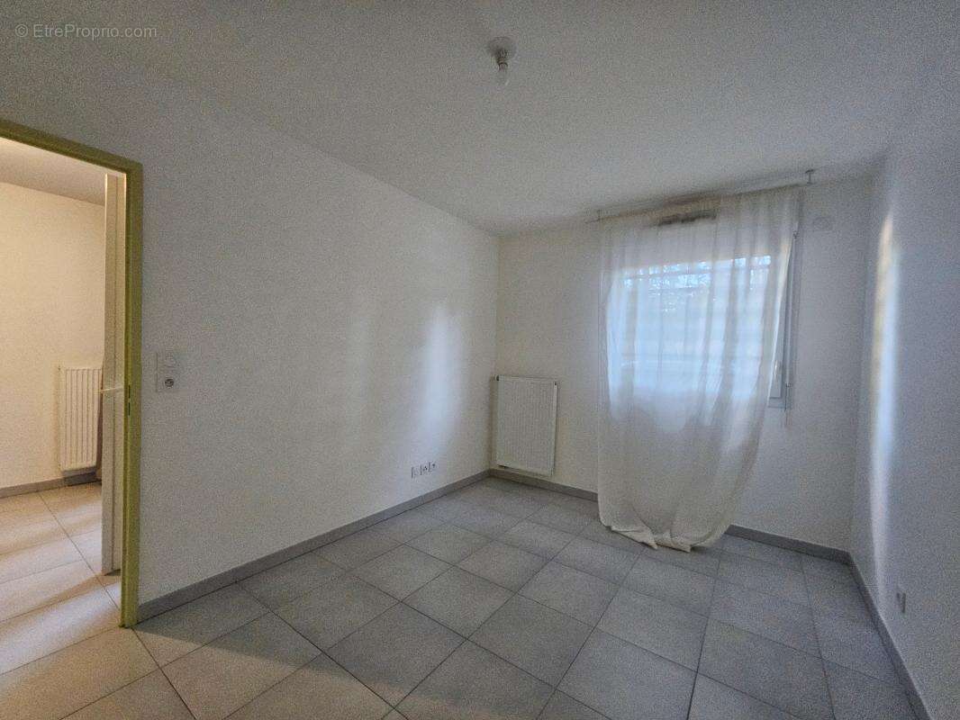 Appartement à MARSEILLE-10E