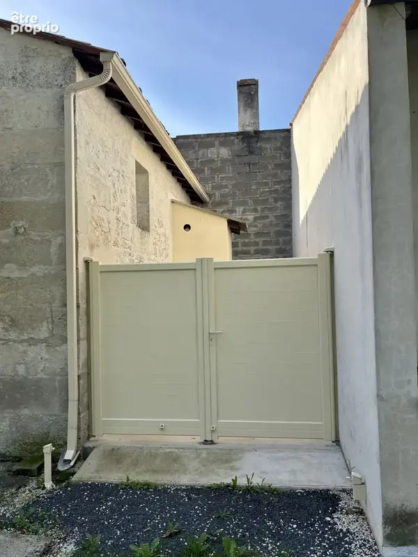 Maison R+1 T4 avec garage, cour et parcelles non attenantes - photo 18