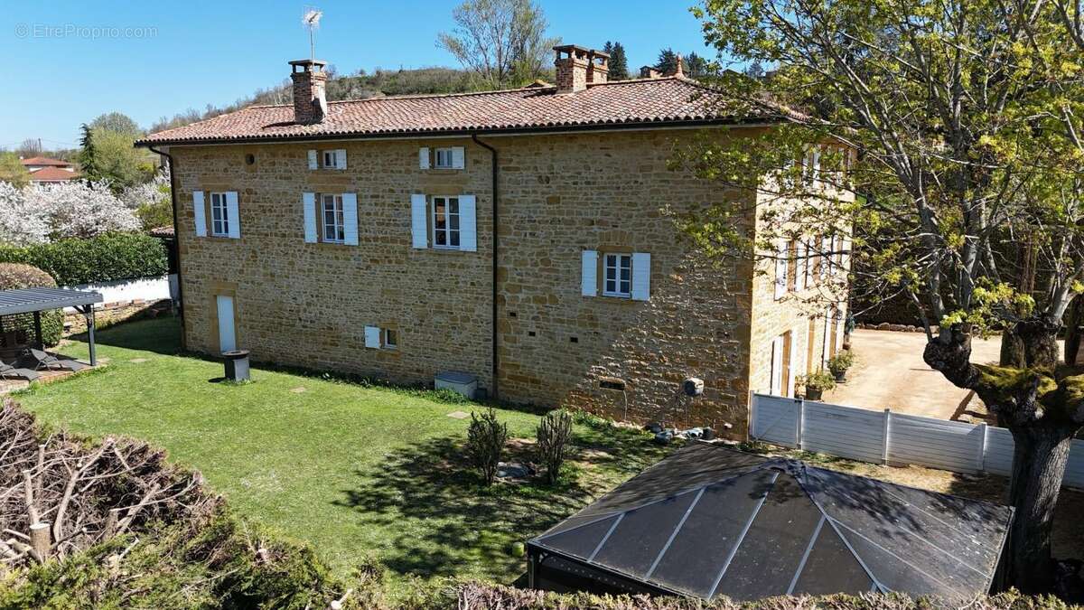 Maison à SAINT-GERMAIN-SUR-L&#039;ARBRESLE