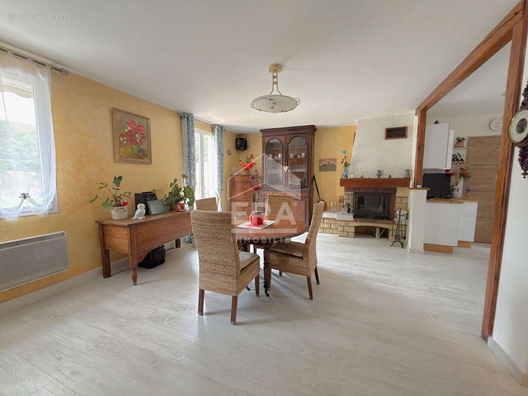 Maison à MORMANT