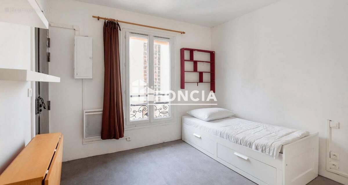 Appartement à PARIS-10E
