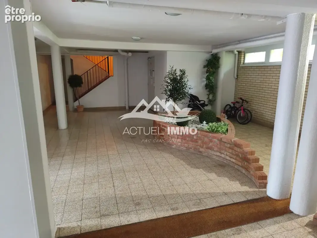 Rare à Lens (62) : appartement T4 de 92 m2 avec balcon-loggia - photo 12