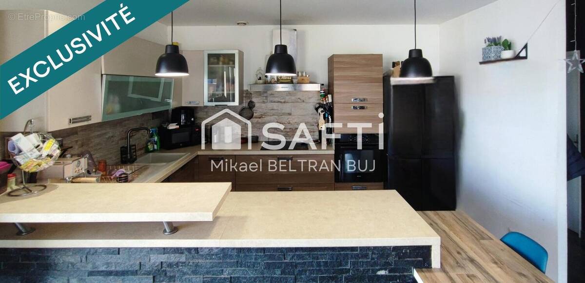 Photo 1 - Maison à VIC-LA-GARDIOLE