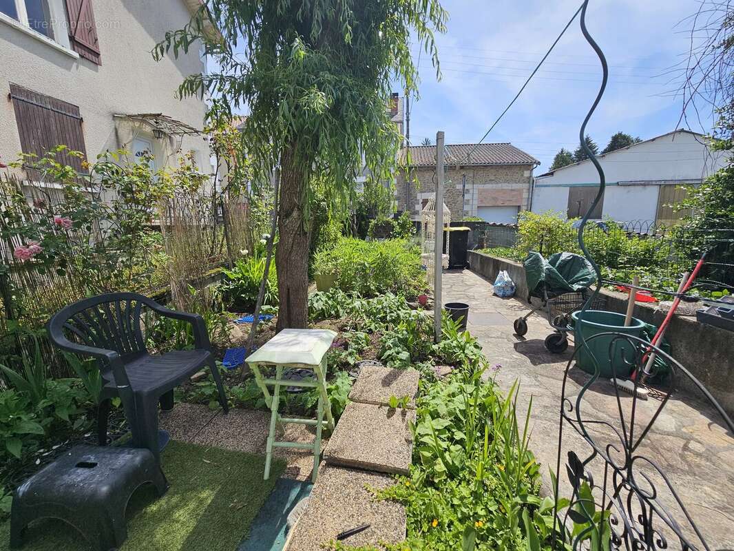 Charmante maison de ville avec jardin - photo 11
