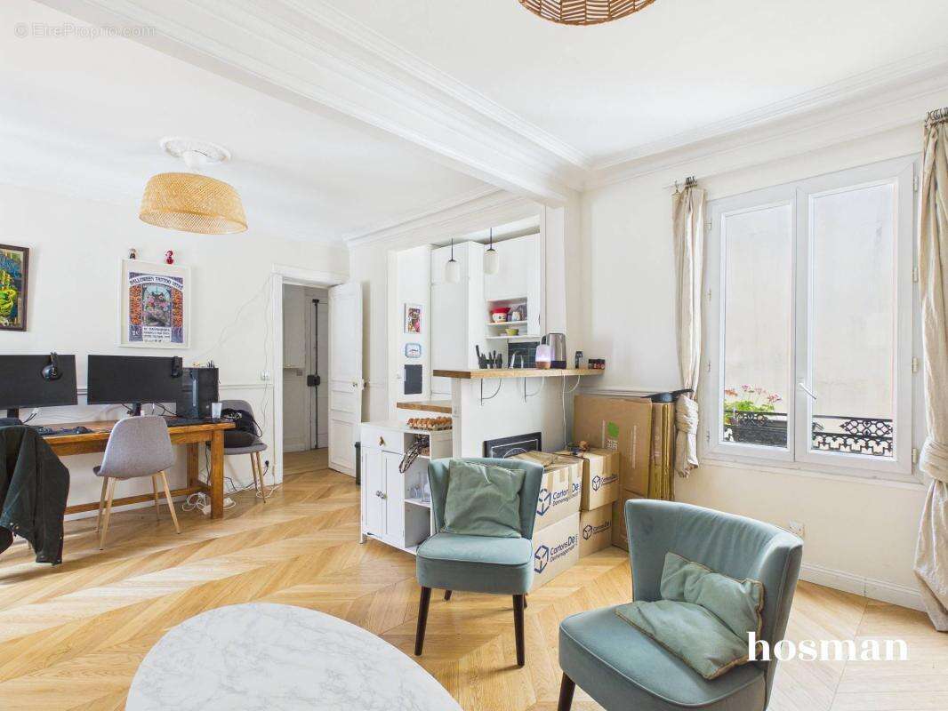 Appartement à PARIS-18E