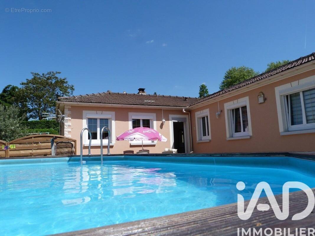Photo 1 - Maison à CLAYE-SOUILLY