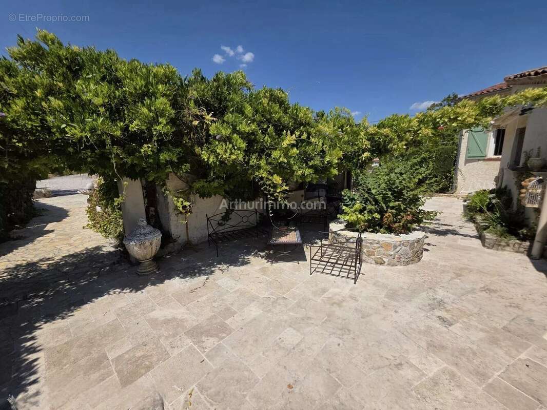 Vente Maison Draguignan(83300) 790 000ï¿œ - photo 2