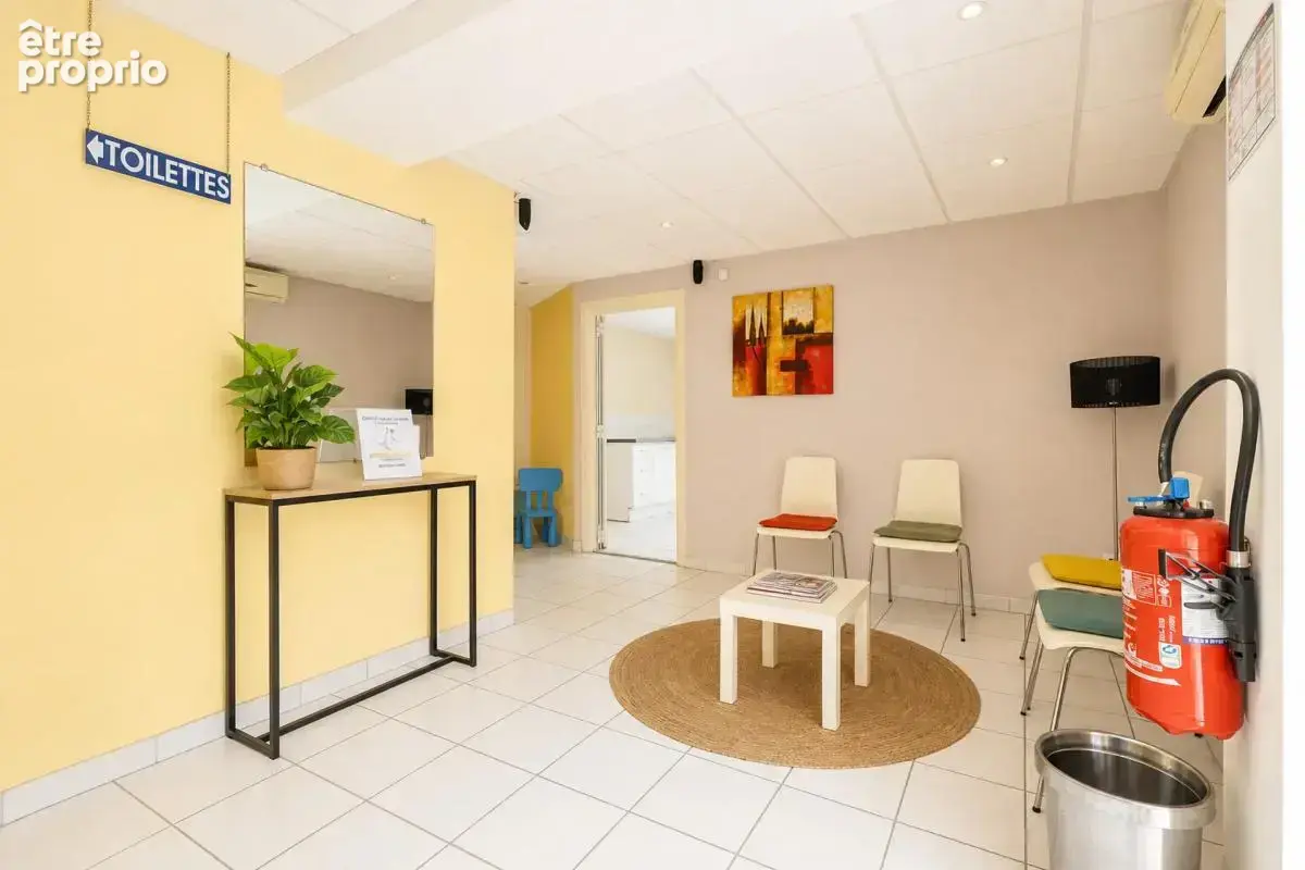 Maison de 9 pièces de 246 m² à Velaux - photo 15