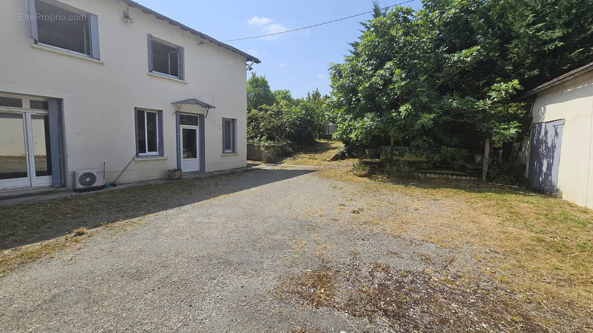 Maison à L&#039;ISLE-EN-DODON