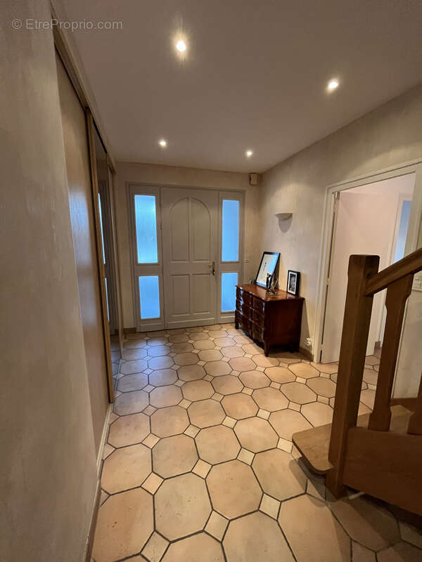 Elégante et spacieuse villa d'architecte de 4 chambres à La Baule les Pins - photo 5