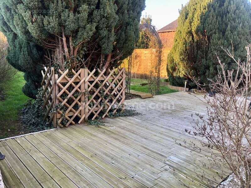 Maison à POURU-SAINT-REMY