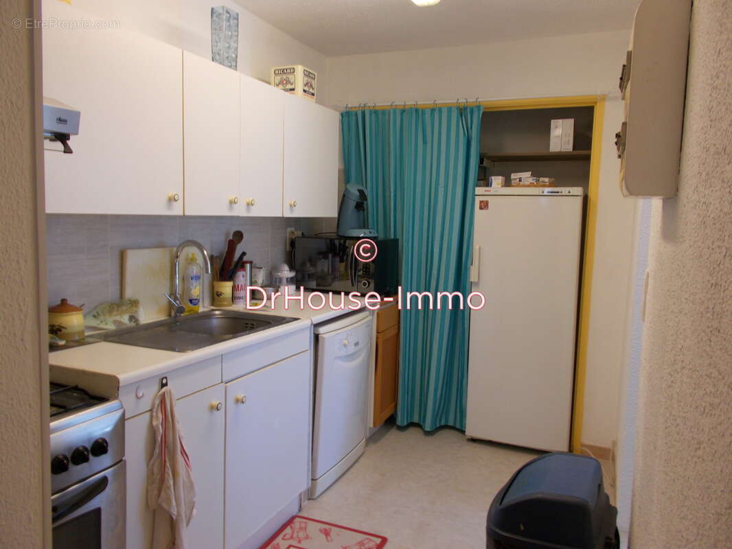 Maison à CREYSSENSAC-ET-PISSOT