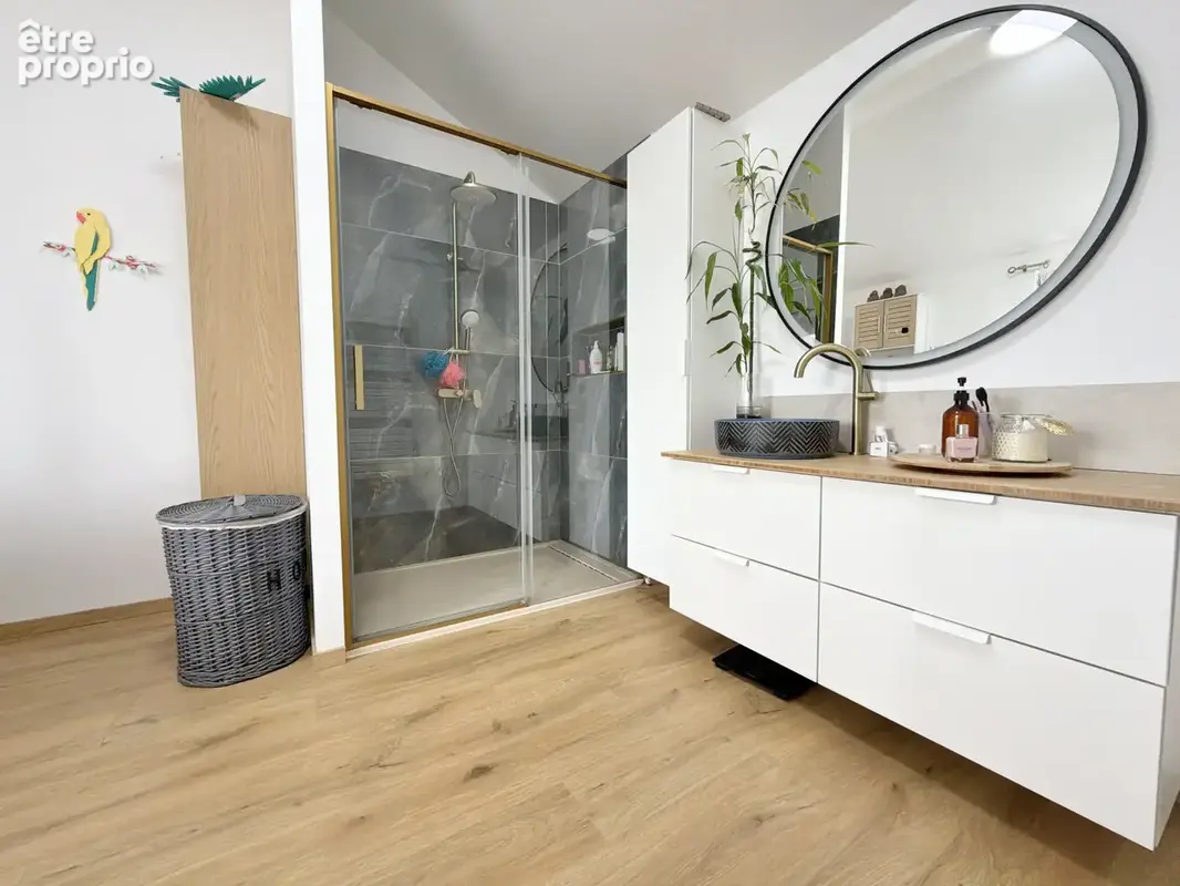 Maison rénovée avec piscine et Grangette - photo 22
