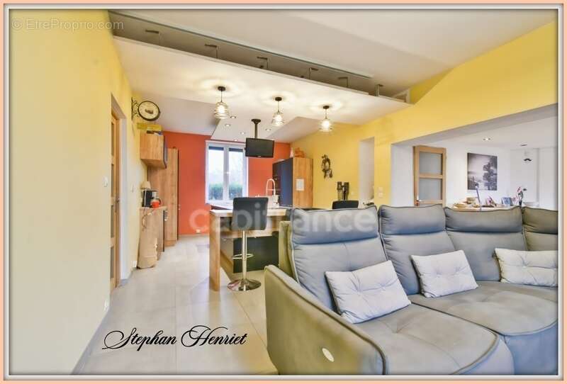 Maison à ALLAND'HUY-ET-SAUSSEUIL