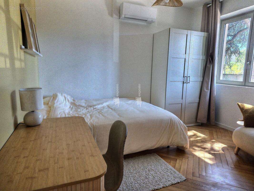 Appartement à BRON