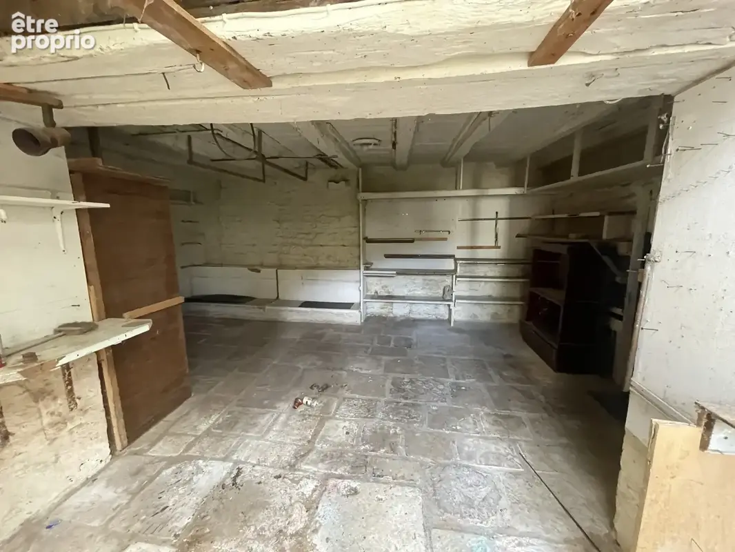 MAISON DE BOURG DE 160 M2 avec Cour et Garage. - photo 14
