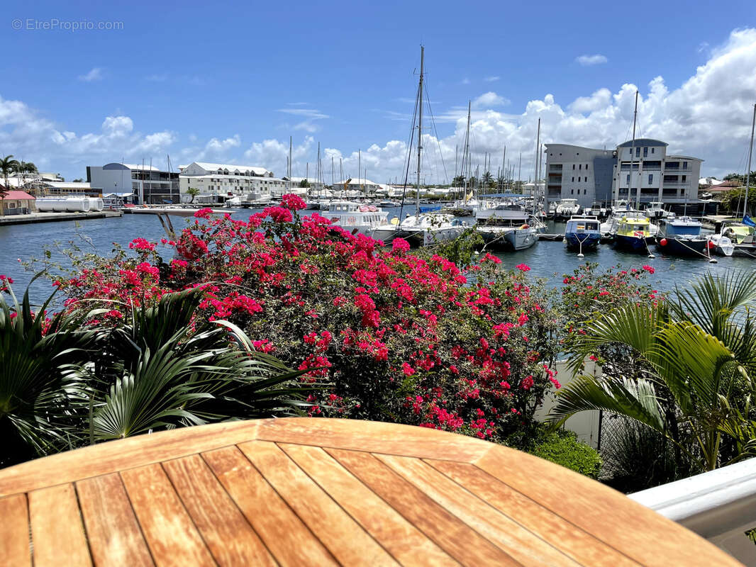 Vue mer imprenable  pour ce superbe appartement 3 piéces dans résidence sécurisée avec pisicne - photo 15