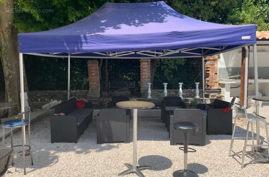 Commerce à TRANS-EN-PROVENCE