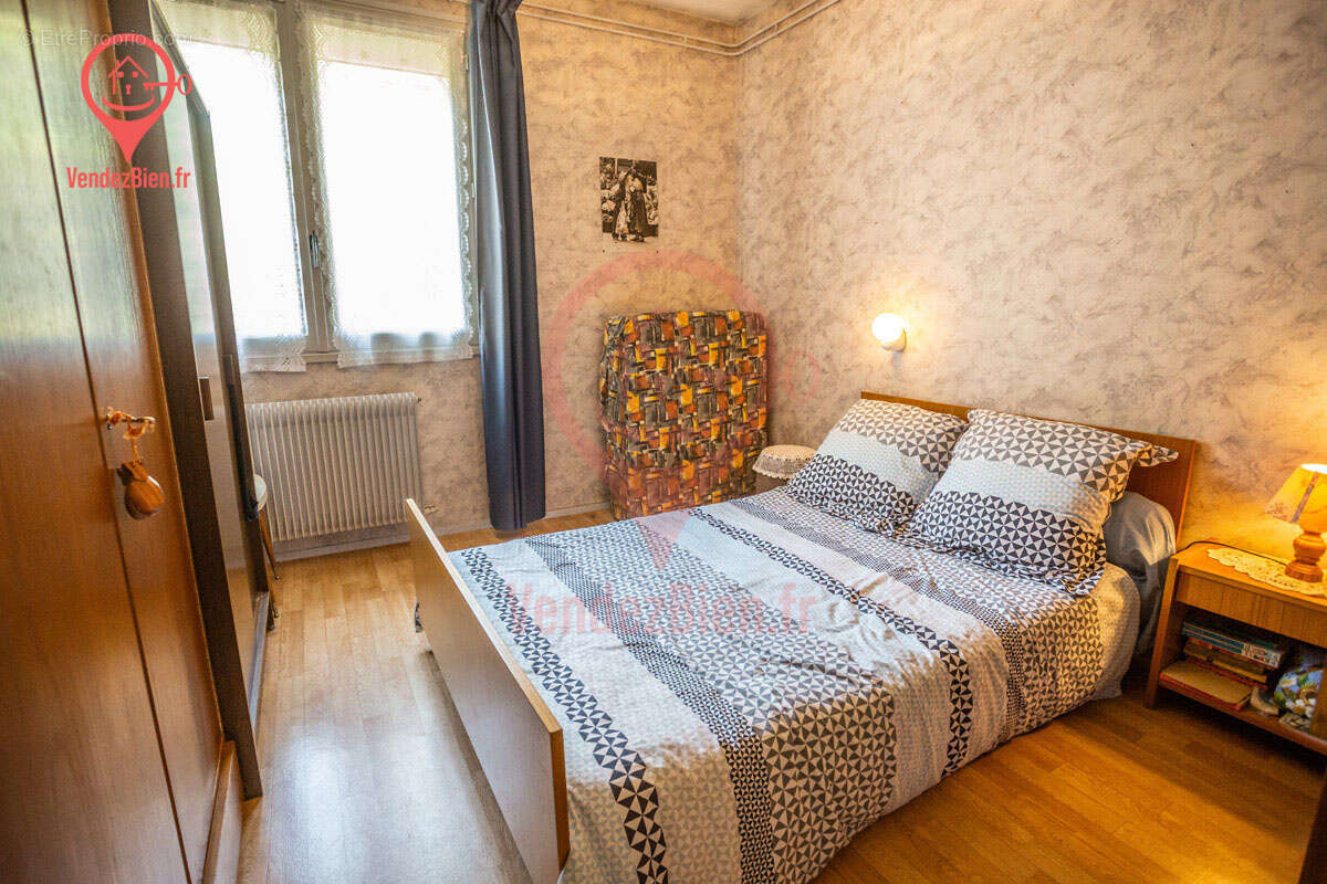 Département Cher 18 - à St Doulchard, Maison individuelle de 96 m2 habitables - photo 9
