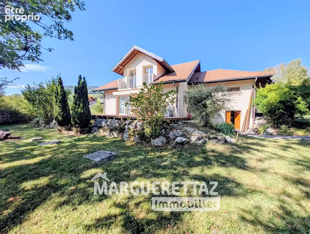Maison à VIUZ-EN-SALLAZ