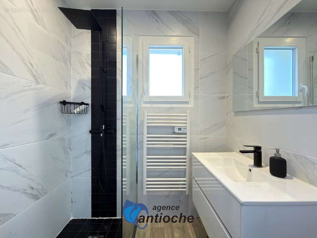 Maison à SAINT-XANDRE