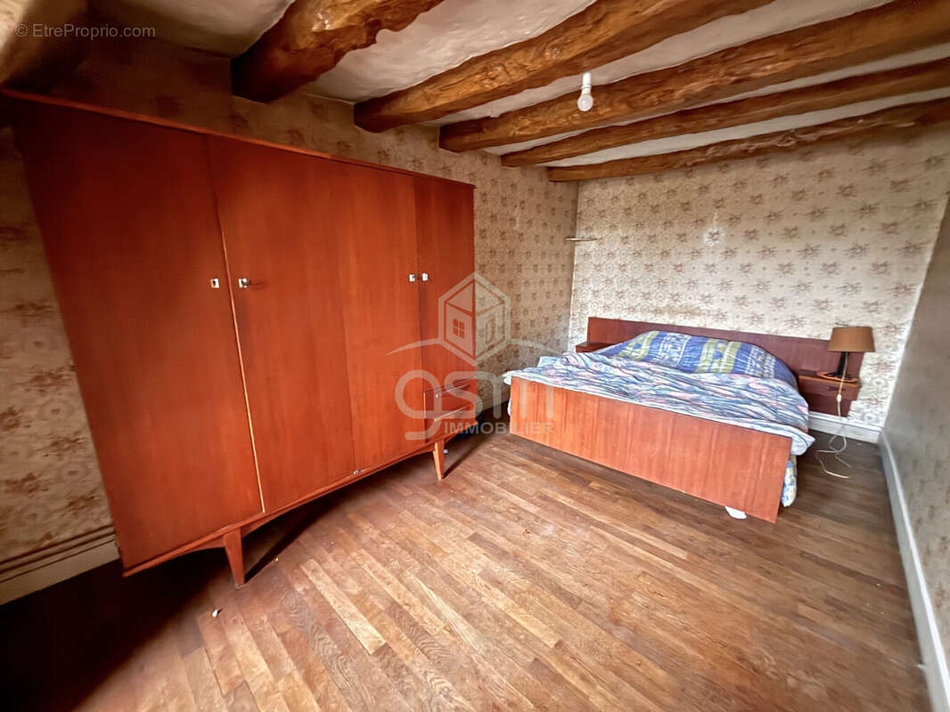 Maison à SAINTE-MAURE-DE-TOURAINE