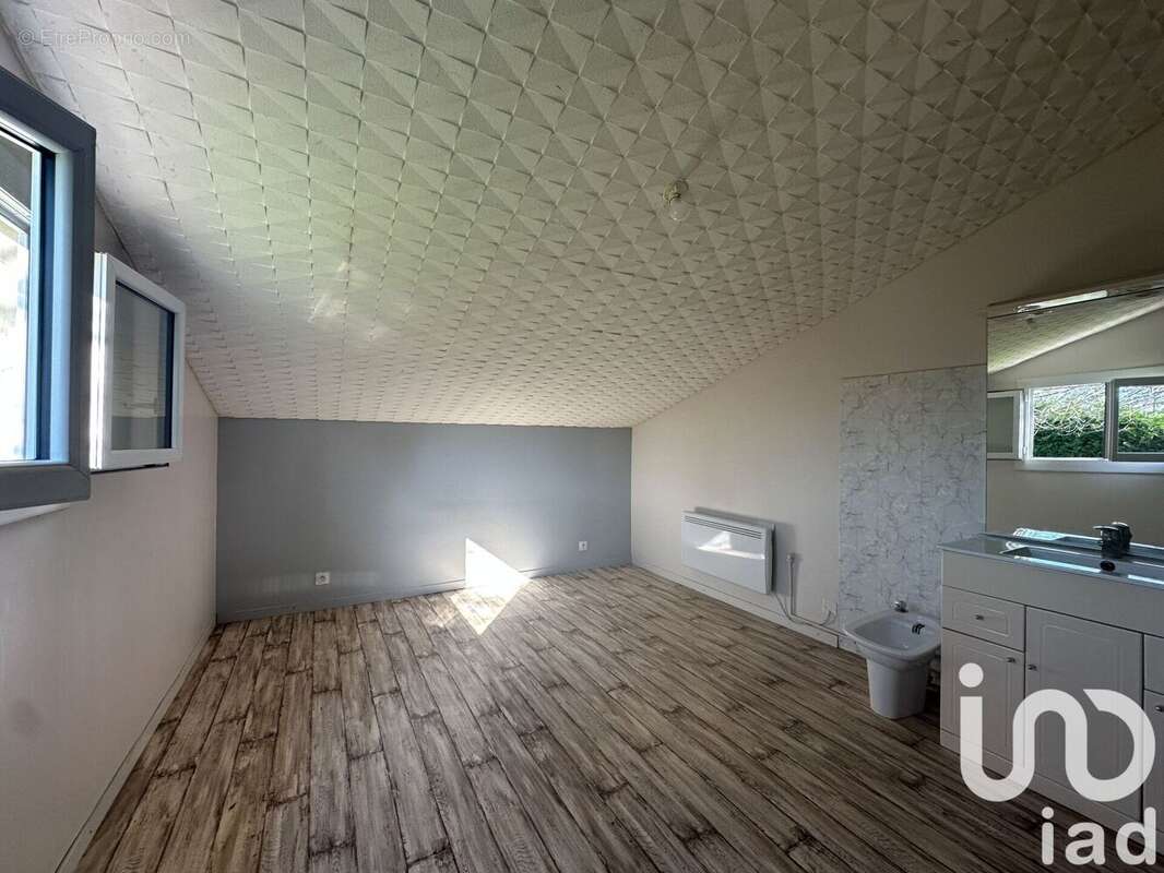 Photo 8 - Maison à ALLEZ-ET-CAZENEUVE