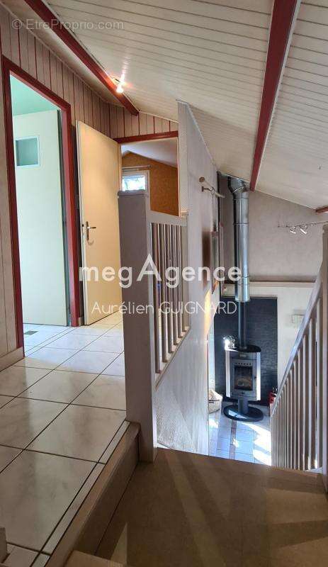 Maison à NUEIL-LES-AUBIERS