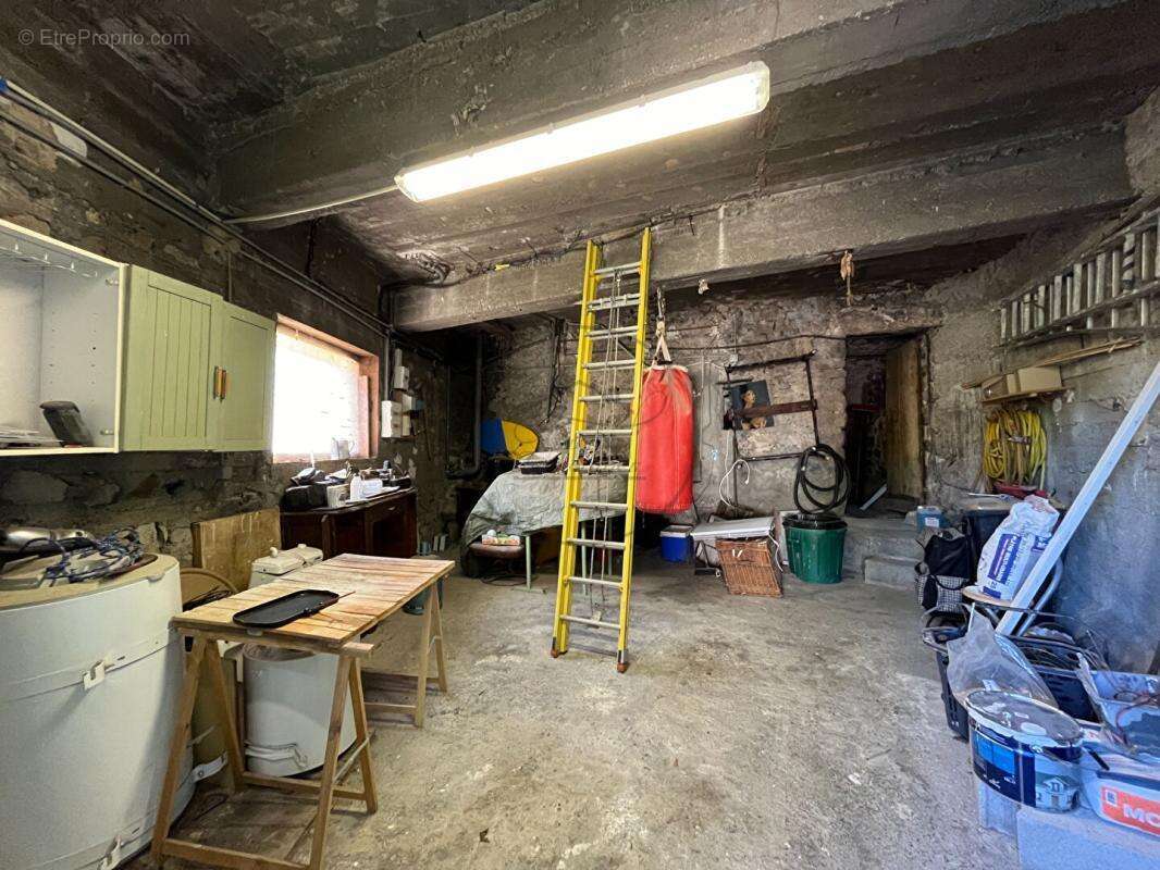 Maison de village avec terrasse et garage - photo 9