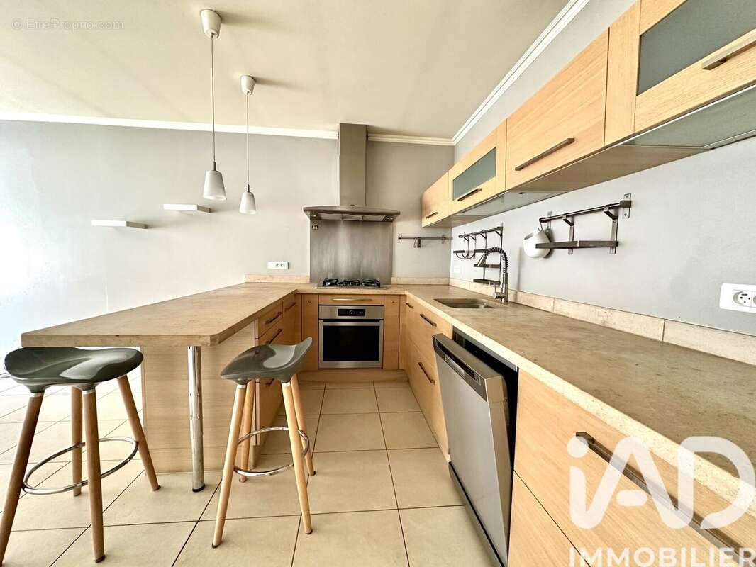 Photo 3 - Appartement à HOUILLES