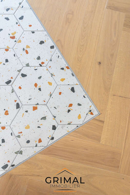 Appartement à MARSEILLE-1E